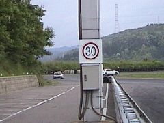 �C���v���b�T��ǂ�MR2